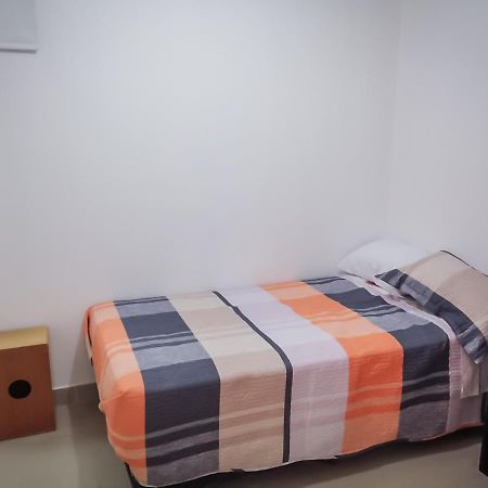 Complete Apartment, Services Included, Wifi, Netflix Лима Екстериор снимка